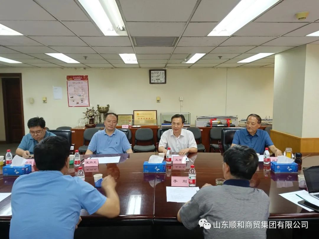 集團(tuán)黨委書記趙玉璽陪同臨沂商城黨工委書記、管委會(huì)主任王景美一行到訪中國(guó)交通運(yùn)輸協(xié)會(huì)
